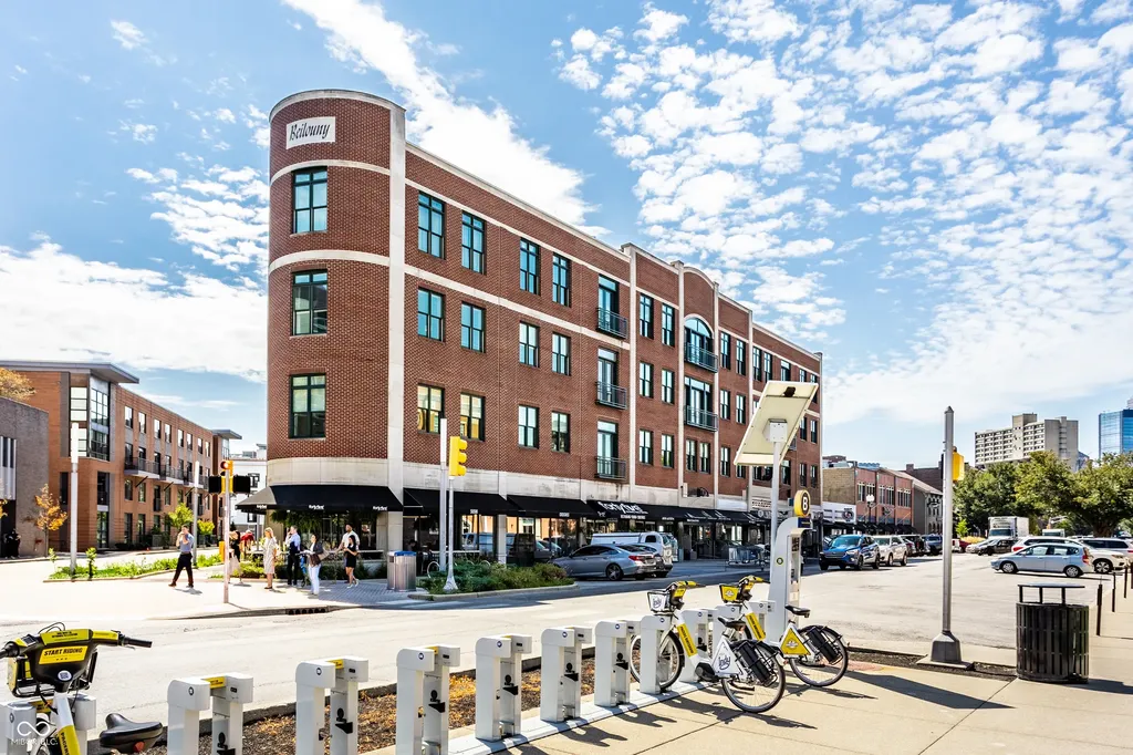 757 Massachusetts Avenue Indianapolis IN 46204
