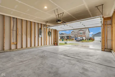11149 N Sashing Way Monrovia IN 46157