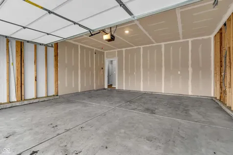 11149 N Sashing Way Monrovia IN 46157