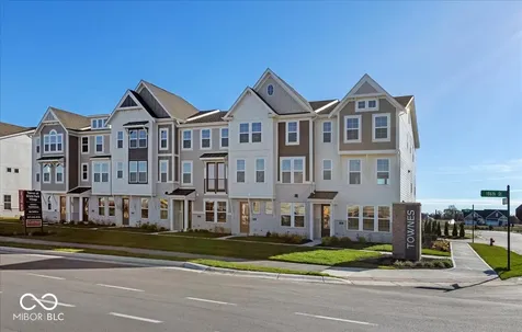 402 Elite Street Westfield IN 46074