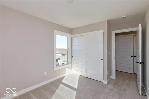 402 Elite Street Westfield IN 46074