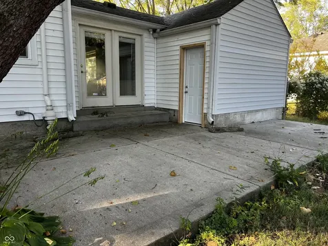 2204 Pamela Drive Indianapolis IN 46220