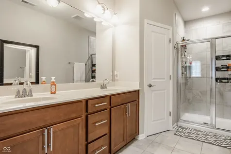 13276 E Lieder Way Fishers IN 46037