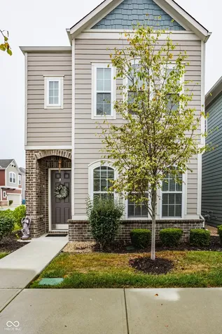 13276 E Lieder Way Fishers IN 46037