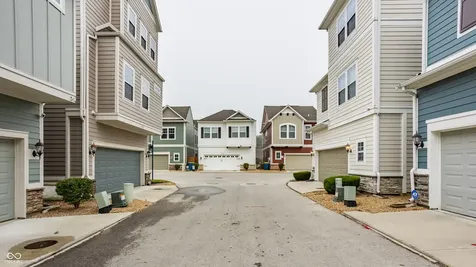 13276 E Lieder Way Fishers IN 46037