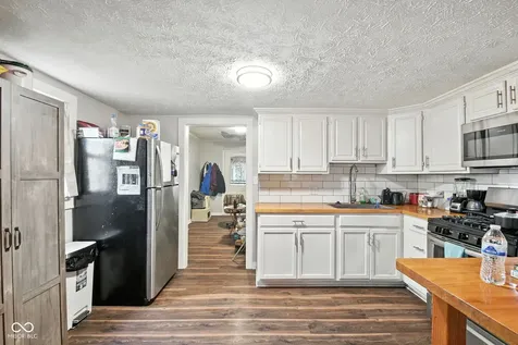 1105 Worcester Avenue Indianapolis IN 46203