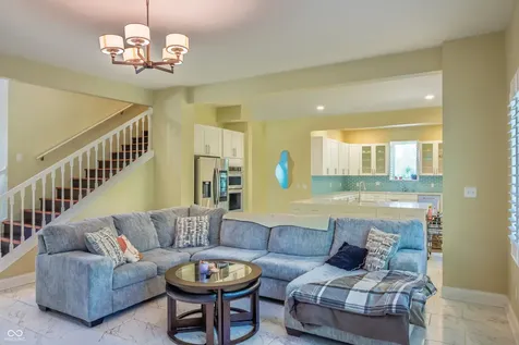 372 Foxboro Drive Avon IN 46123