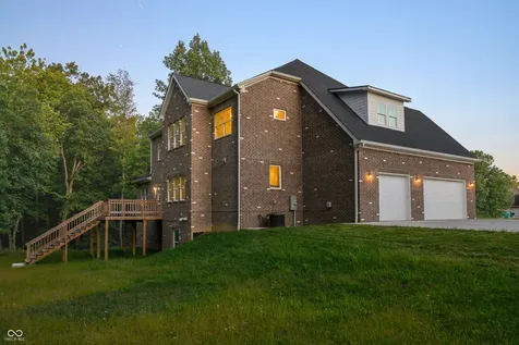 372 Foxboro Drive Avon IN 46123