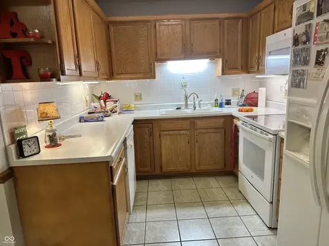 8131 Bentley Farms Place Indianapolis IN 46259