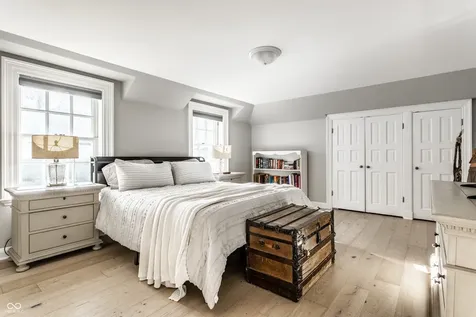 5715 Sunset Lane Indianapolis IN 46228