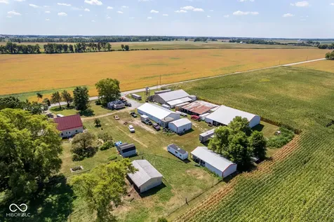 16506 Strawtown Avenue Noblesville IN 46060