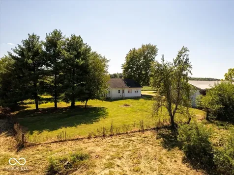 3852 W Co Rd 1100 S Westport IN 47283