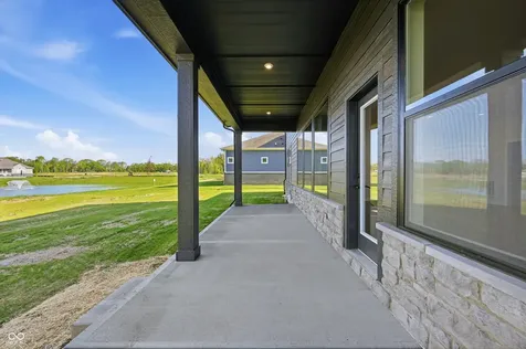 11362 Briargate Drive Fishers IN 46040