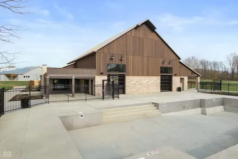 11362 Briargate Drive Fishers IN 46040