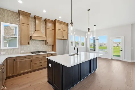 11362 Briargate Drive Fishers IN 46040