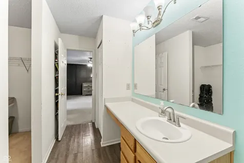 6911 Woodland Heights Drive Avon IN 46123