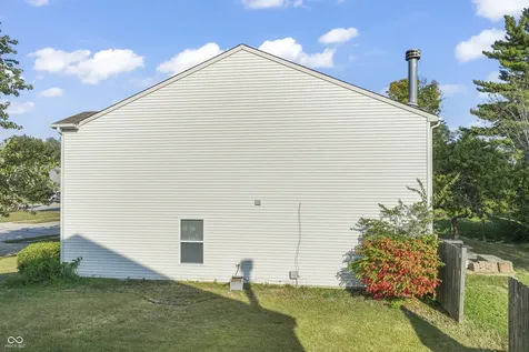6911 Woodland Heights Drive Avon IN 46123
