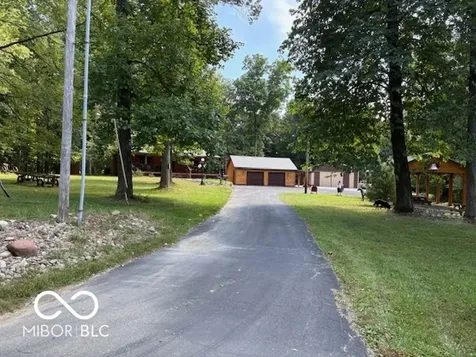 2532 W County Road 900 S Cloverdale IN 46120