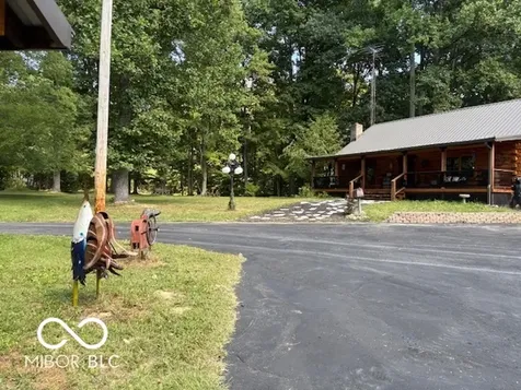 2532 W County Road 900 S Cloverdale IN 46120