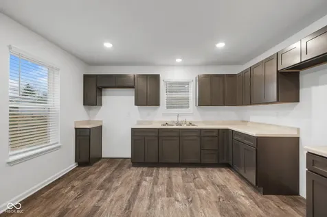 36 N Bradley Avenue Indianapolis IN 46201