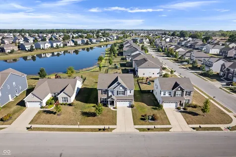 8862 Wicklow Way Brownsburg IN 46112