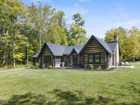 5255 S Us 421 Zionsville IN 46077