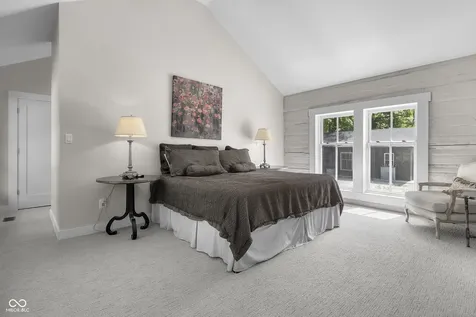 5255 S Us 421 Zionsville IN 46077
