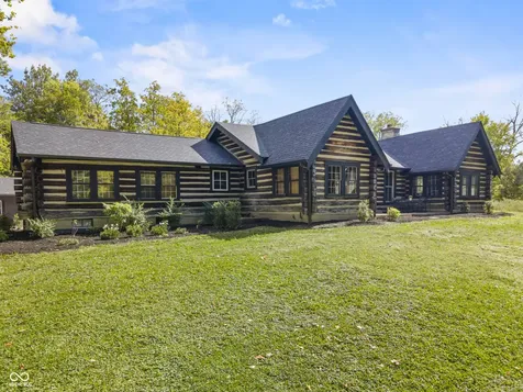 5255 S Us 421 Zionsville IN 46077