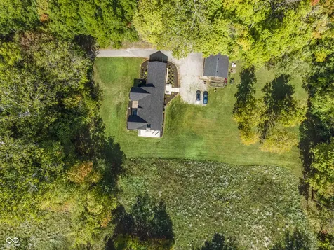 5255 S Us 421 Zionsville IN 46077