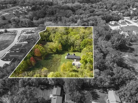 5255 S Us 421 Zionsville IN 46077