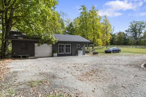 5255 S Us 421 Zionsville IN 46077