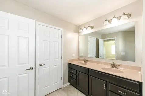 288 Little Ben Lane Greenwood IN 46142