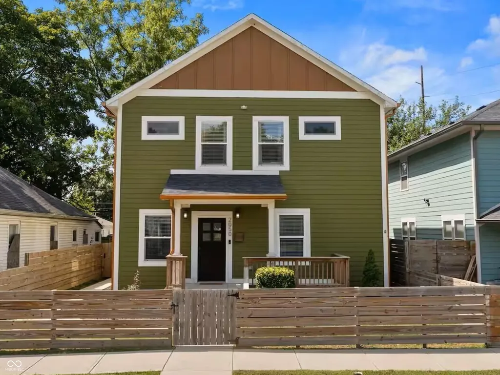 2050 N Dearborn Street Indianapolis IN 46218