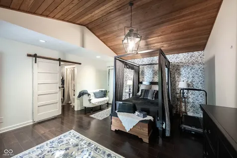 13248 Fairwood Drive Mccordsville IN 46055