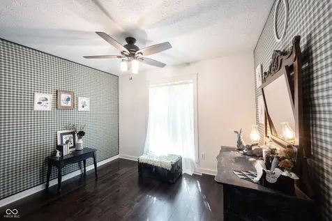 13248 Fairwood Drive Mccordsville IN 46055