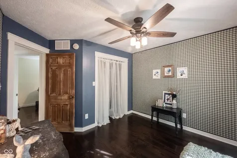 13248 Fairwood Drive Mccordsville IN 46055