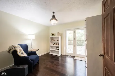 13248 Fairwood Drive Mccordsville IN 46055