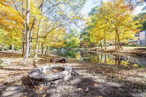 13248 Fairwood Drive Mccordsville IN 46055