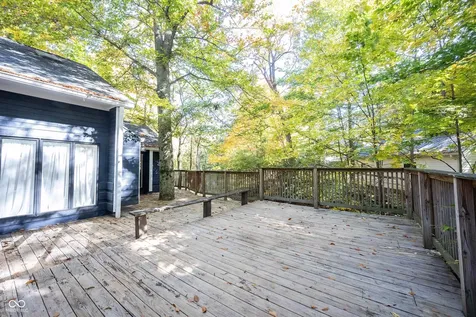 13248 Fairwood Drive Mccordsville IN 46055