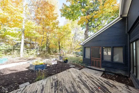13248 Fairwood Drive Mccordsville IN 46055