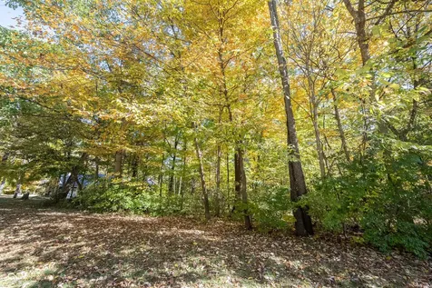 13248 Fairwood Drive Mccordsville IN 46055