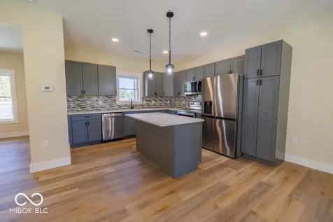 534 E Dogwood Court Spencer IN 47460