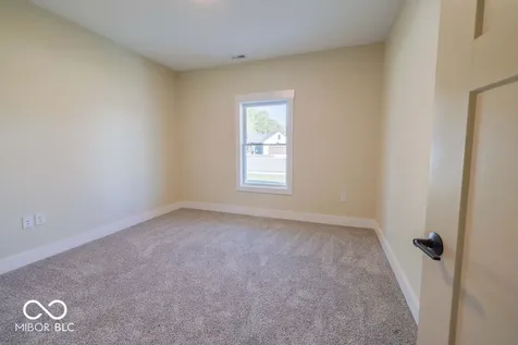 534 E Dogwood Court Spencer IN 47460