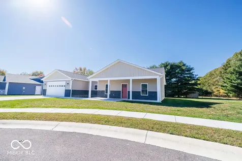 534 E Dogwood Court Spencer IN 47460