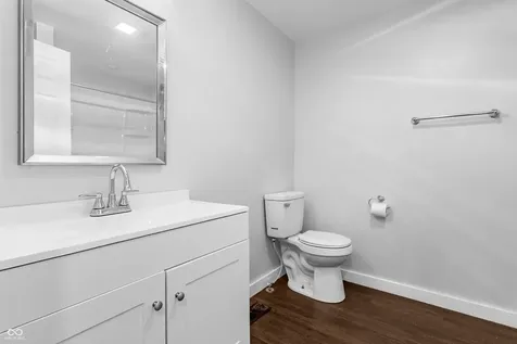 2035 10th Street Columbus IN 47201