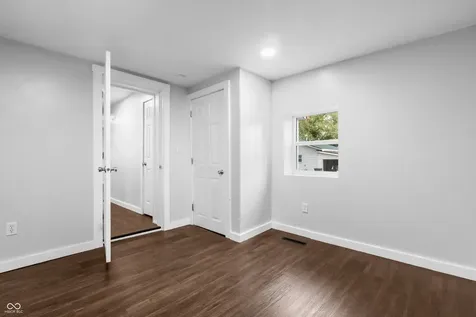 2035 10th Street Columbus IN 47201