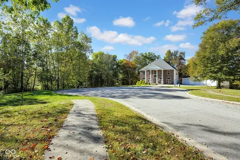 295 Persimmon Drive North Vernon IN 47265