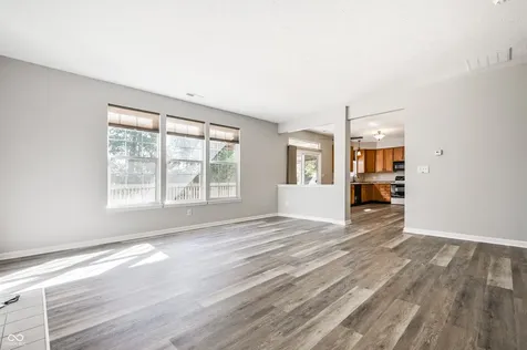 1581 Dale Court Greenfield IN 46140