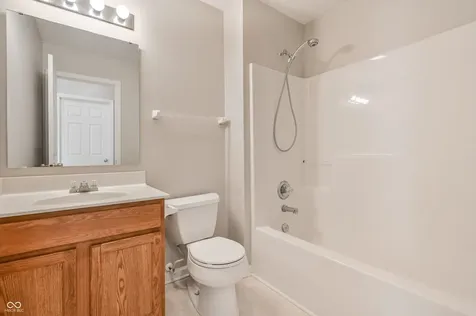 1581 Dale Court Greenfield IN 46140