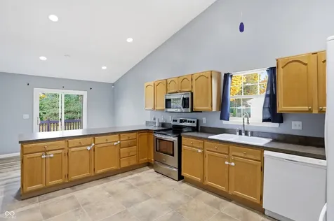 530 Old Farm Road Danville IN 46122